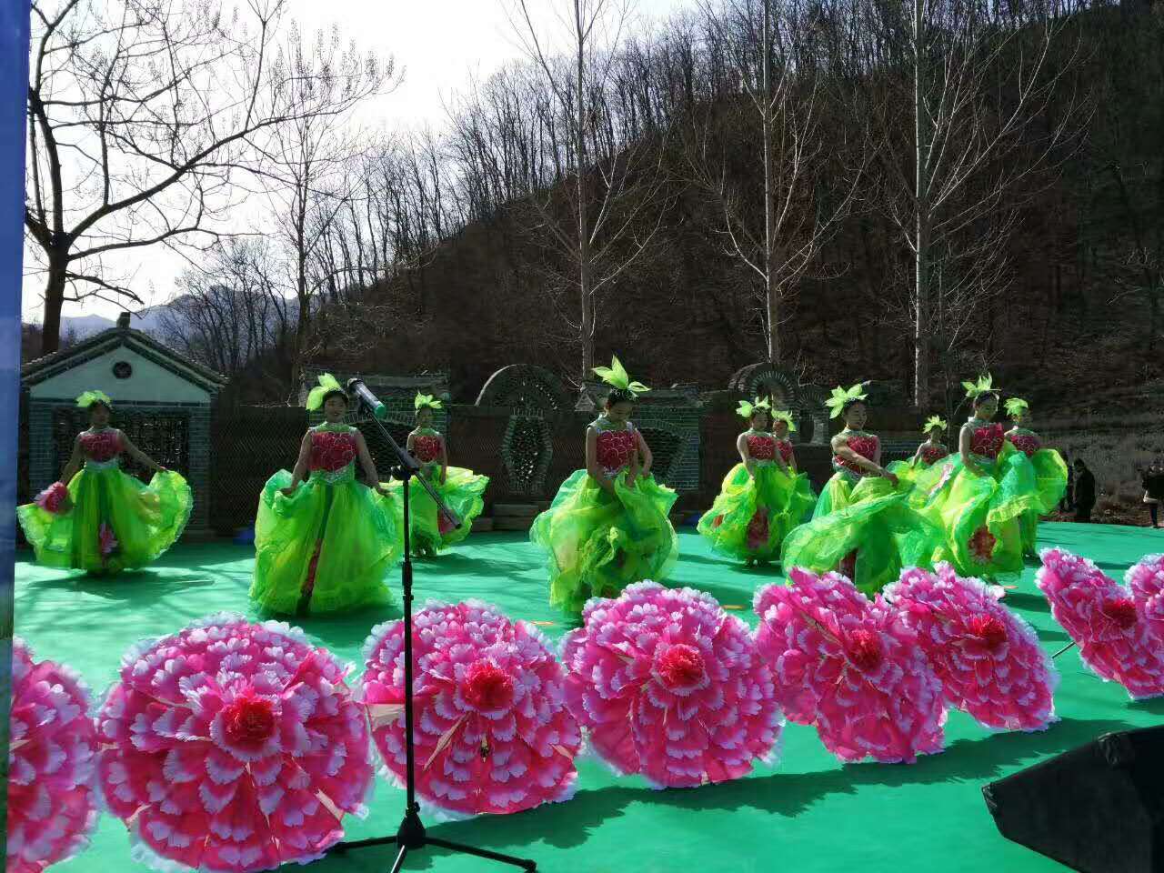 鄉(xiāng)村旅游季啟動儀式上的舞蹈