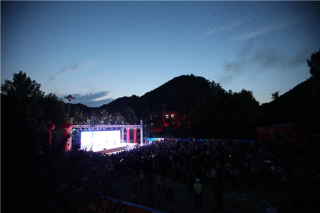 音樂煙花晚會現場_副本.jpg