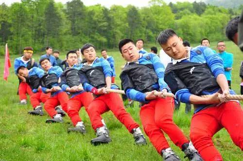 豫西百草園拔河比賽